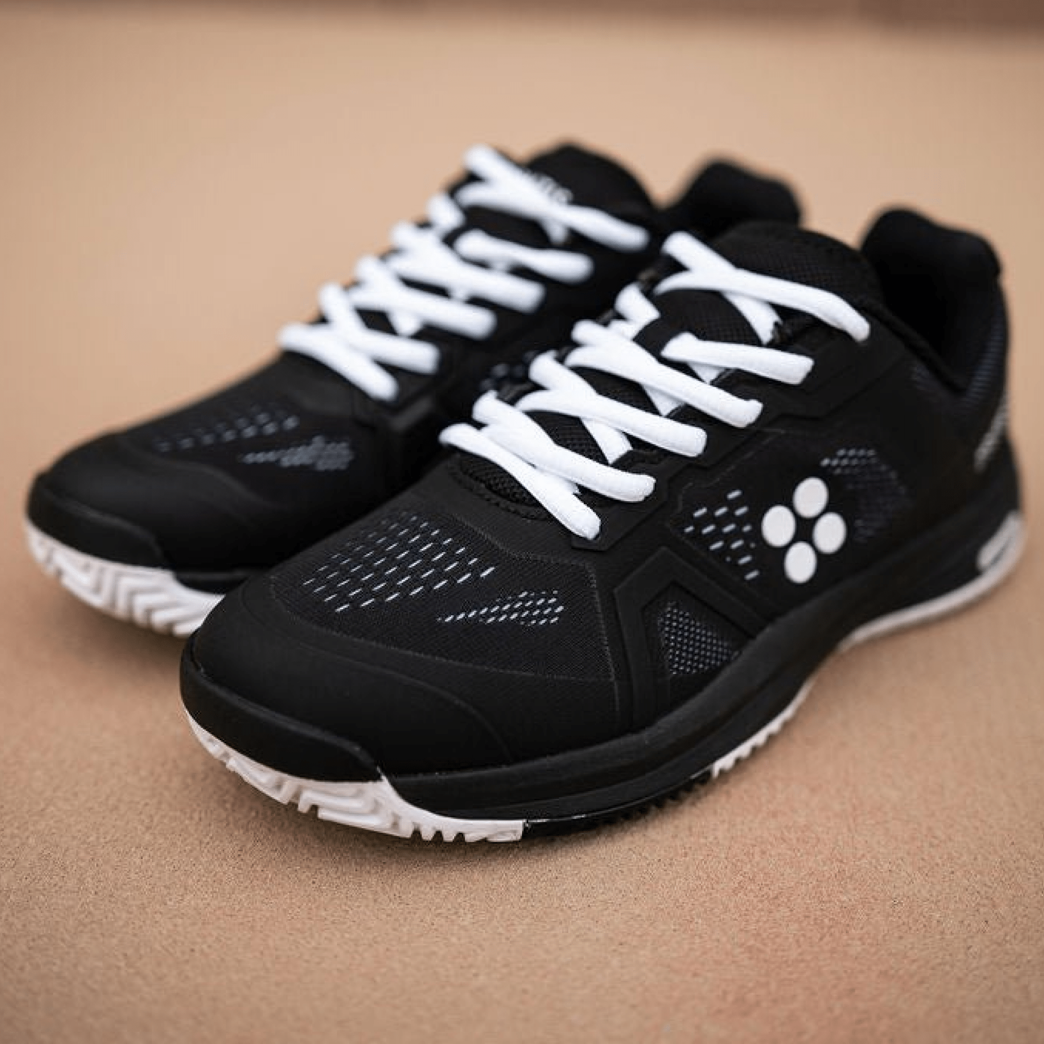 The Holbrook by Montis - Black - Holbrook Pickleball