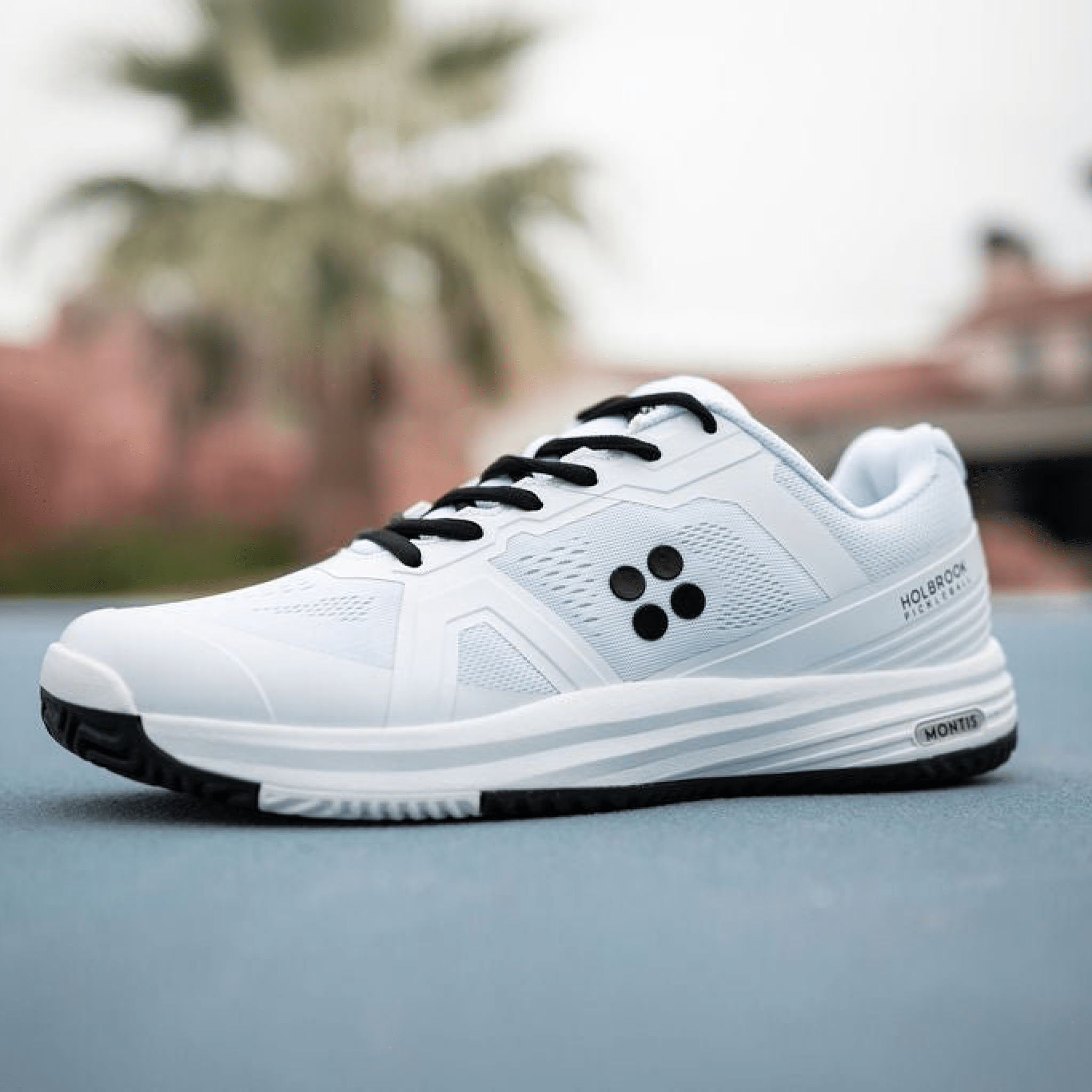 The Holbrook by Montis - White